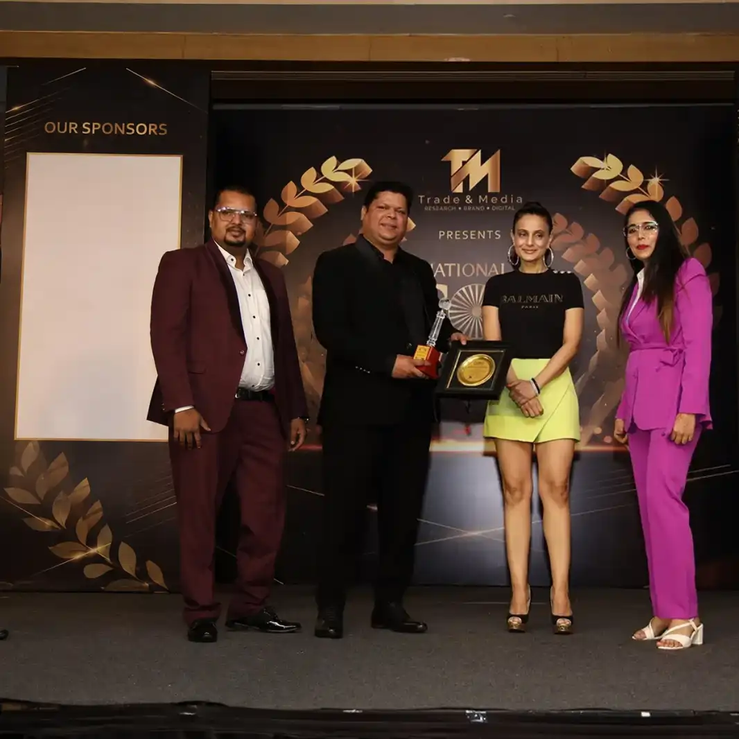 Medical Excellence Award by Ameesha Patel